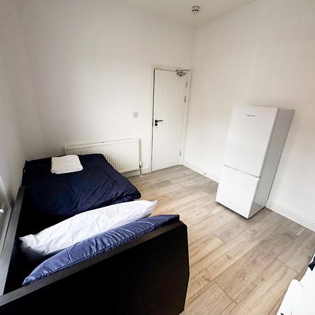 149 Budget Guesthouse ロンドン エクステリア 写真